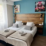 Hotel Logis De La Poste