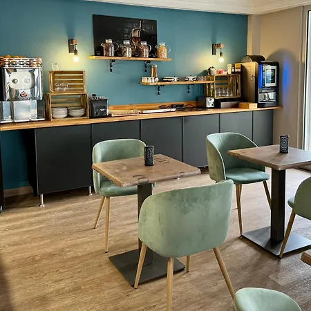 Logis De La Poste Hotell 3*