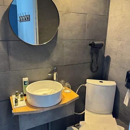 Logis Hotel De La Poste Hotel Vitry-le-Francois